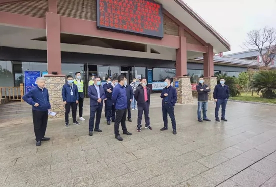 省交通運(yùn)輸廳黨委委員、副廳長(zhǎng)王昭春調(diào)研贛江服務(wù)區(qū)提質(zhì)升級(jí)